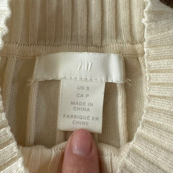 H&M Womens size small Cream Ribbed Long Sleeve Sweater Top - Picture 5 of 7